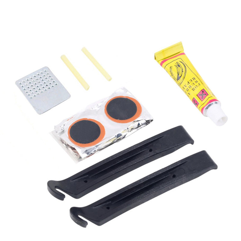 Bicycle tire repair kit