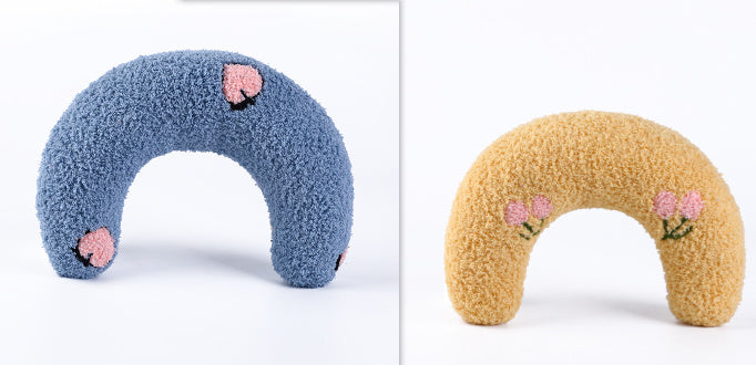 U-shaped Cat Toy Pillow To Protect Cervical Vertebra Pet Sleeping Pillow Soft Sounding Deep Sleep