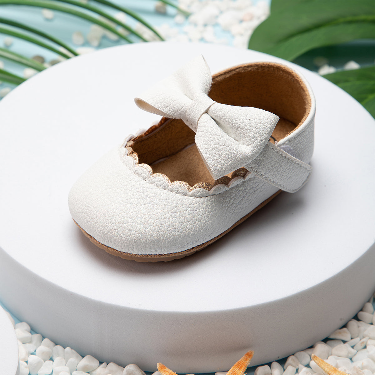 Chaussures décontractées pour bébé : premier marcheur plat avec nœud papillon pour bébé avec semelle souple en caoutchouc antidérapant pour nouveau-nés.