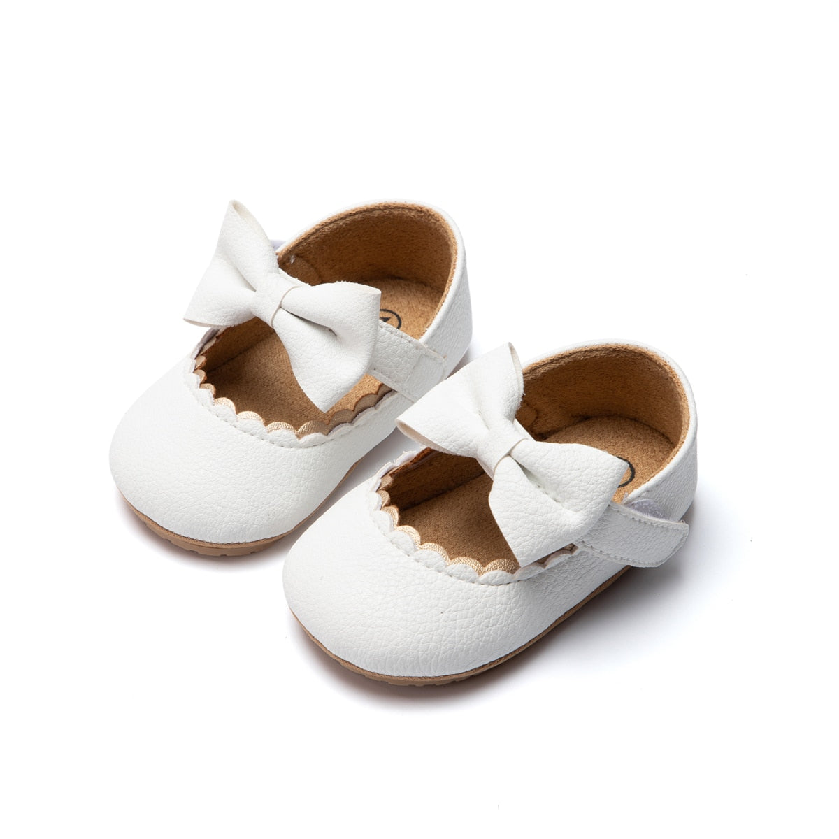 Chaussures décontractées pour bébé : premier marcheur plat avec nœud papillon pour bébé avec semelle souple en caoutchouc antidérapant pour nouveau-nés.