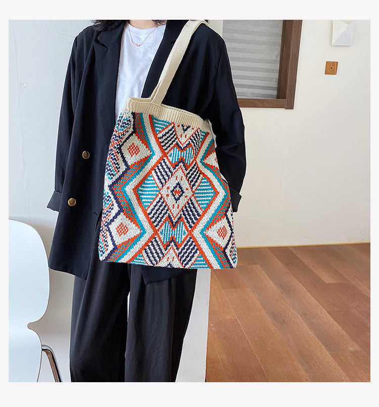 Strickende Zigeunertasche für Damen, böhmische Boho-Tasche, schicke Azteken-Einkaufstasche, offene Shopper-Tasche aus gehäkelter Wolle für Damen, tägliche Handtasche für Frauen