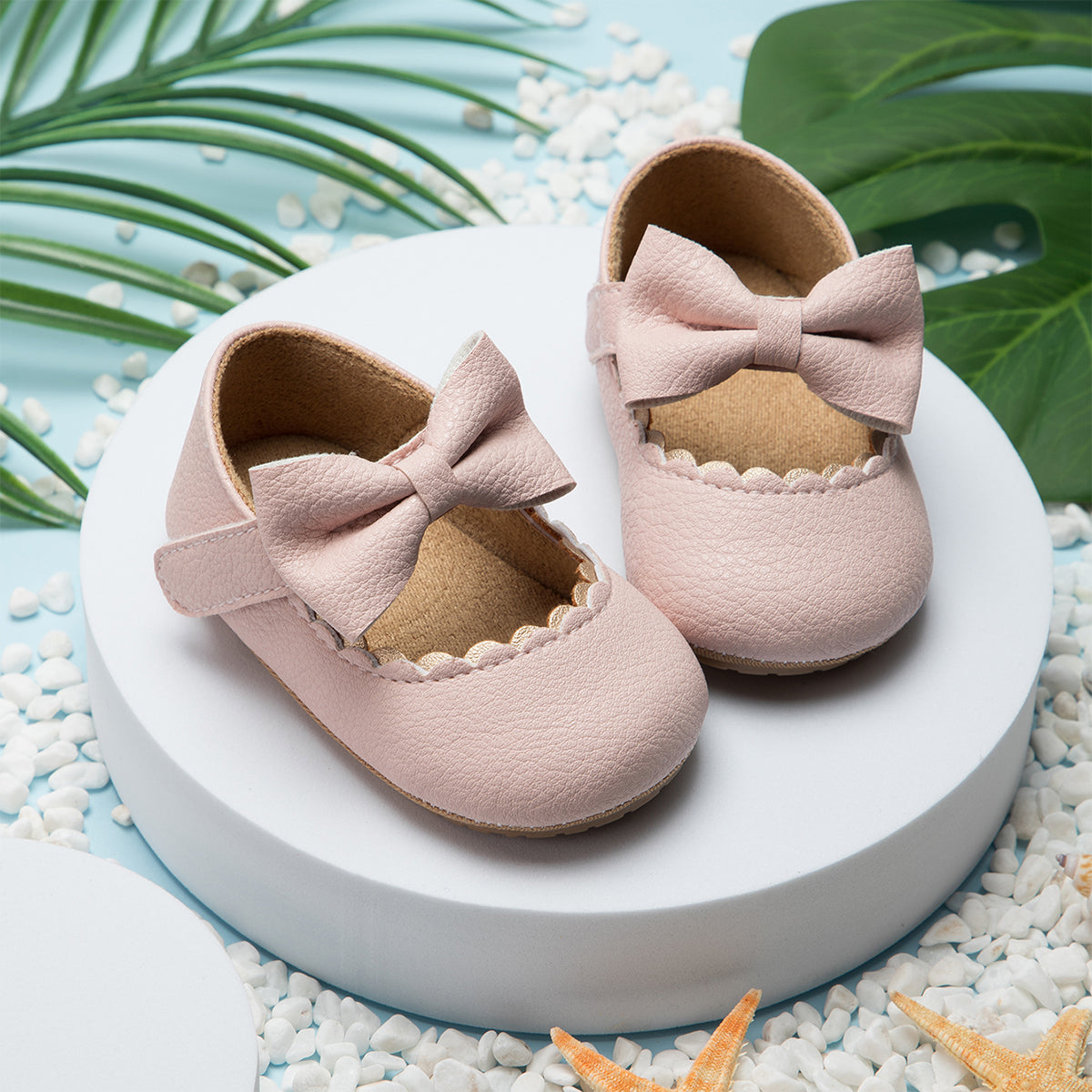 Baby-Freizeitschuhe: Flache Lauflernschuhe mit Schleife und rutschfester Gummisohle für Neugeborene