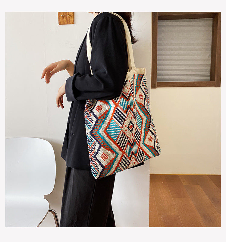 Strickende Zigeunertasche für Damen, böhmische Boho-Tasche, schicke Azteken-Einkaufstasche, offene Shopper-Tasche aus gehäkelter Wolle für Damen, tägliche Handtasche für Frauen