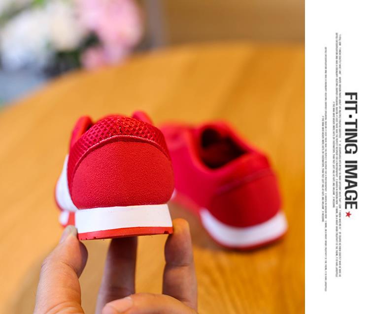 Lässige, weiche, flache Schuhe für Kleinkinder im Frühling: Kinder-Sneaker für Jungen und Mädchen