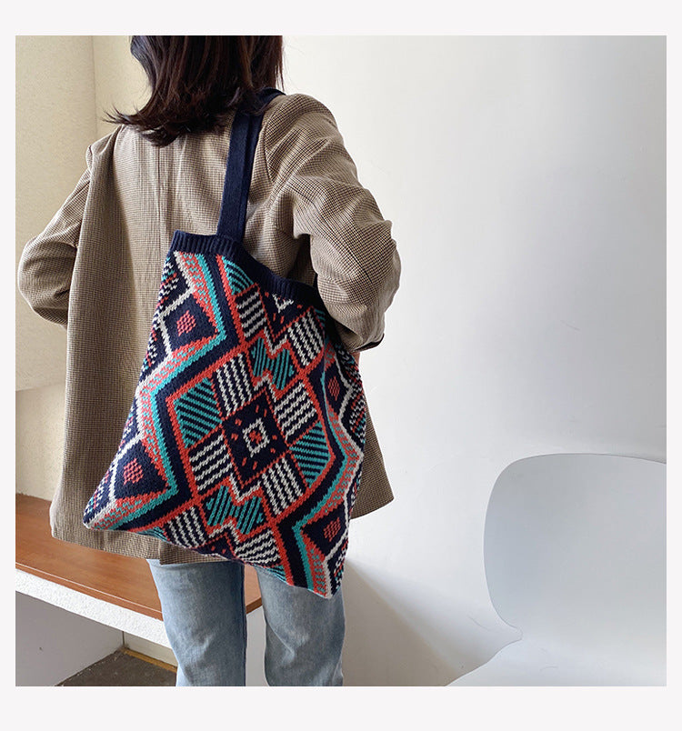 Strickende Zigeunertasche für Damen, böhmische Boho-Tasche, schicke Azteken-Einkaufstasche, offene Shopper-Tasche aus gehäkelter Wolle für Damen, tägliche Handtasche für Frauen