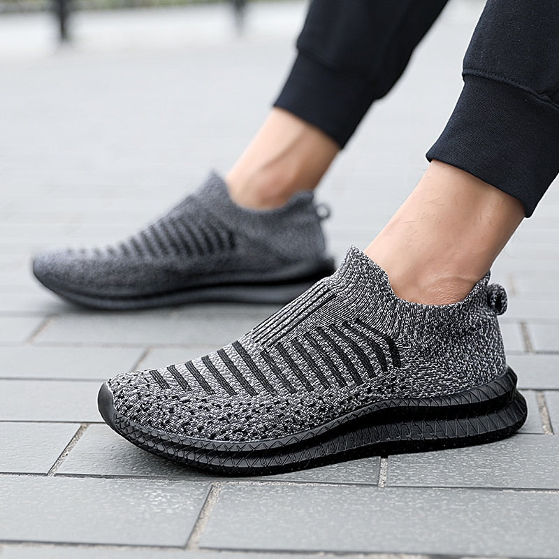 Leichte Herrenschuhe, Turnschuhe, modische Freizeitschuhe für Herren, atmungsaktive Slip-on-Schuhe