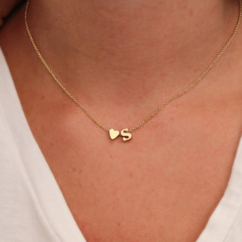 Mode petit coeur délicat collier Initial or argent couleur lettre nom collier ras du cou pour les femmes pendentif bijoux cadeau