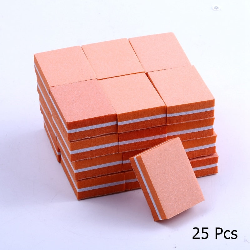 25/50pcs / lot Mini blocs de lime à ongles double face Éponge colorée Vernis à ongles Bandes de tampon de ponçage Outils de manucure de polissage