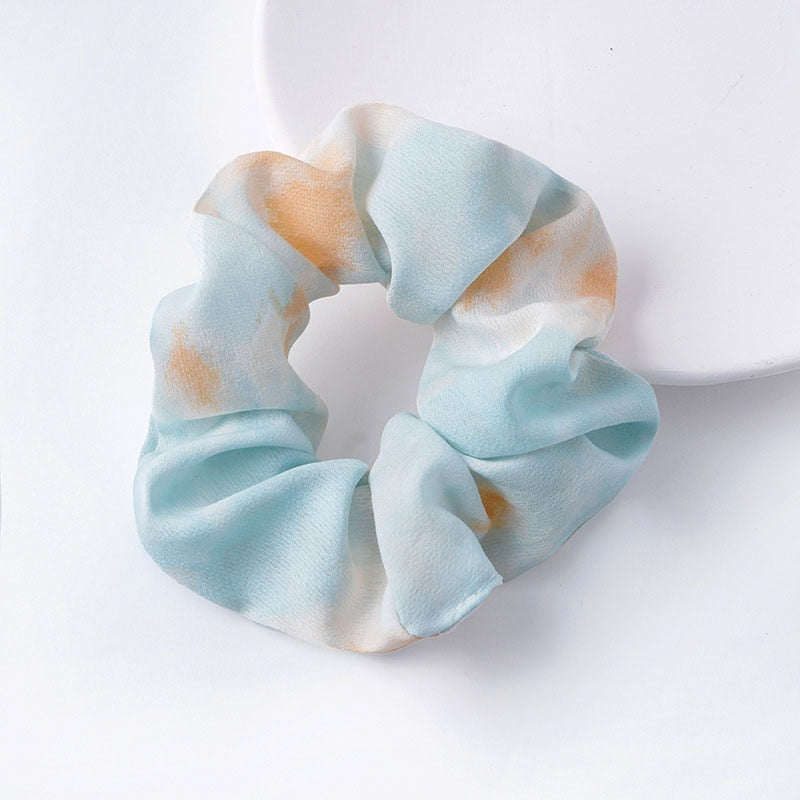 Frauen Silk Scrunchie elastisches handgemachtes mehrfarbiges Haarband Pferdeschwanz Halter Stirnband Haarschmuck Satin Seide einfarbig