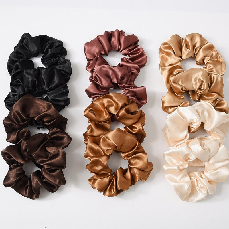 Frauen Silk Scrunchie elastisches handgemachtes mehrfarbiges Haarband Pferdeschwanz Halter Stirnband Haarschmuck Satin Seide einfarbig