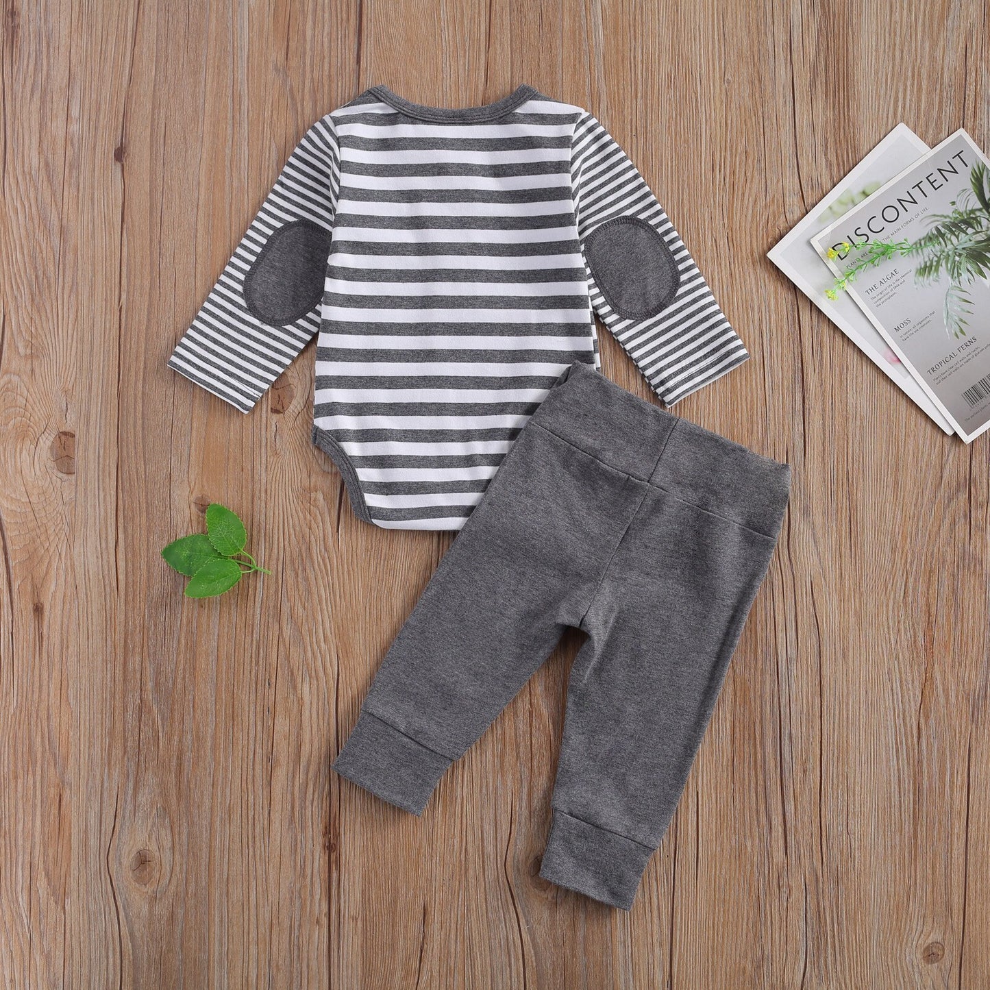 2 Pcs Baby Boy Girl Casual Suit Clothing Round Neck Long Sleeve Stripe Romper Button Decoration Loose Trousers