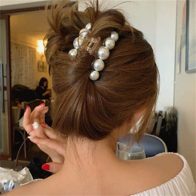 Hyperbole Big Pearls Acrylic Hair Claw Clips Big Size Makeup Hair Styling Barrettes for Women Hair Accessories