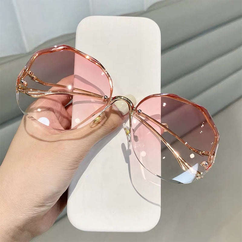 Fashion Tea Gradient Sunglasses Women Ocean Water Cut Trimmed Lens Metal Curved Temples Sun Glasses Female UV400